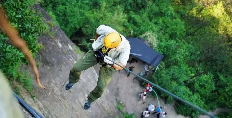 亚洲午夜成人满18免费网站