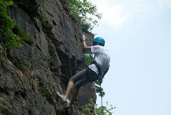 亚洲午夜成人满18免费网站