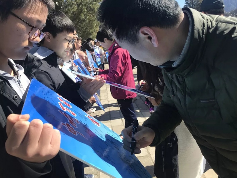 亚洲午夜成人满18免费网站