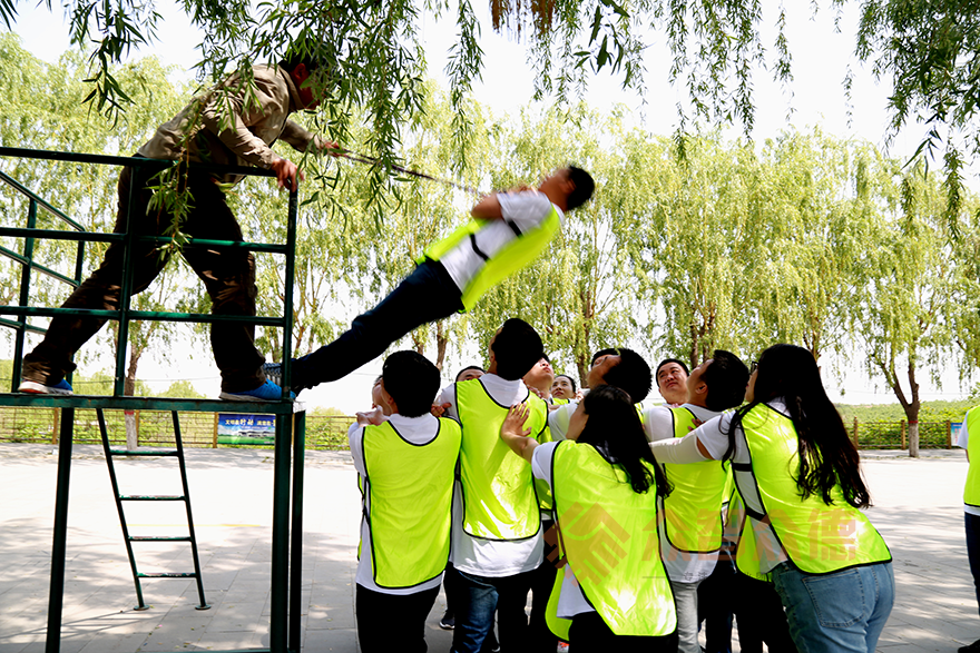 亚洲午夜成人满18免费网站